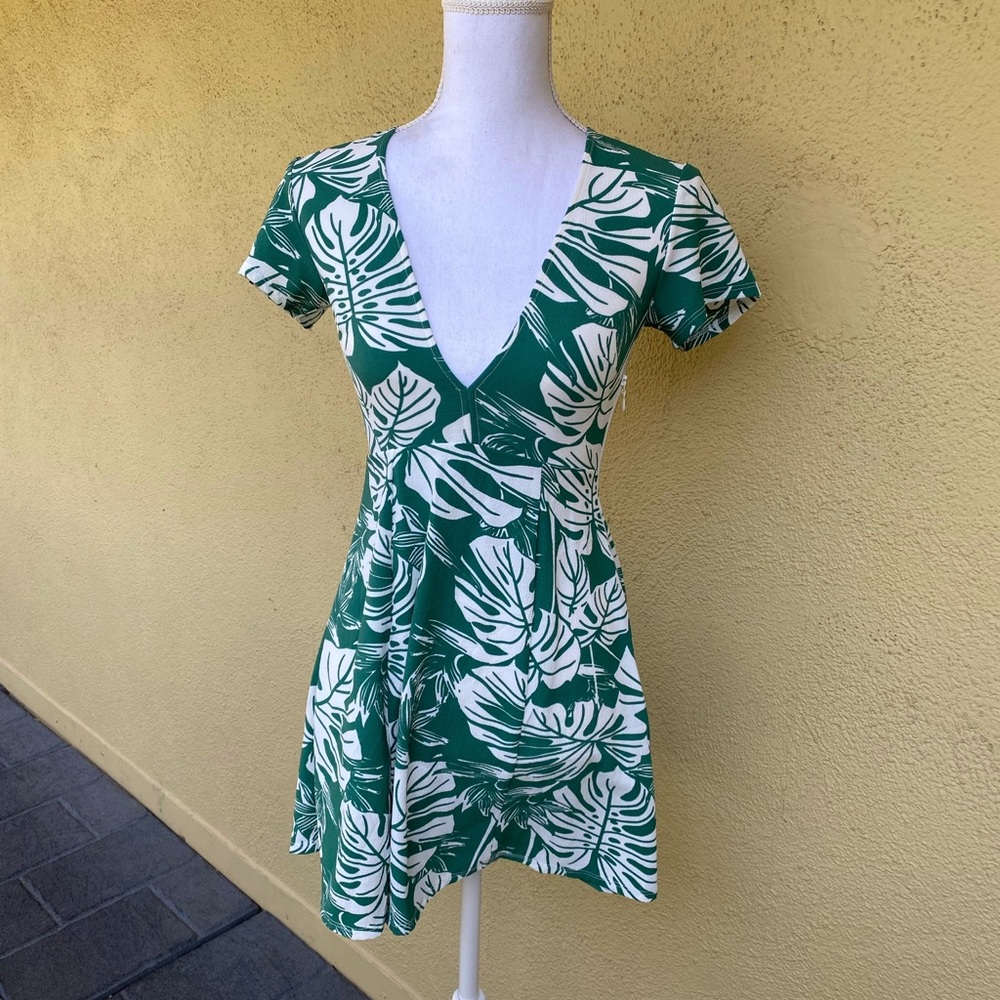 SMYM Ibiza dress Monstera print